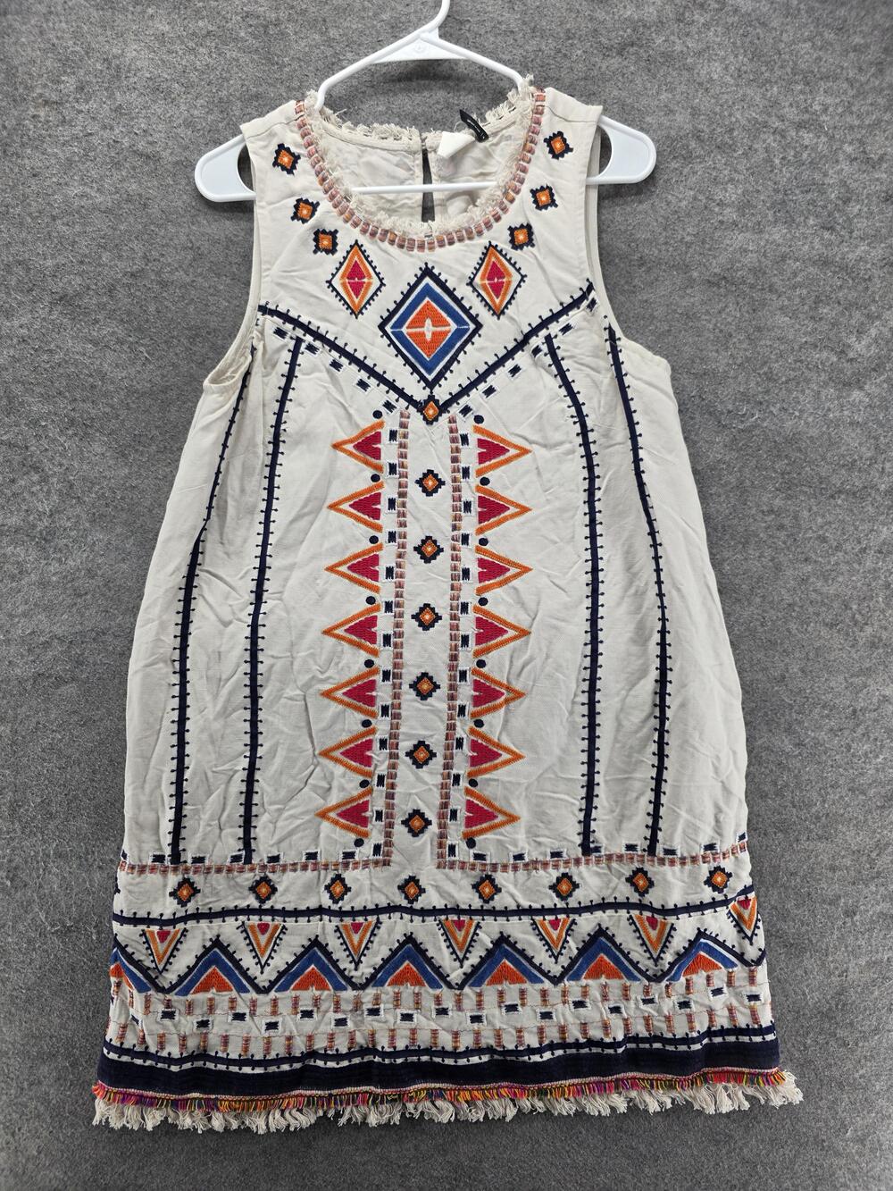 Anthropologie Akemi + Kin Dress Womens 10 White Shift Sundress Embroidered Boho